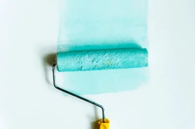Peinture intérieure aux Petites-Loges — murs, plafonds et boiseries